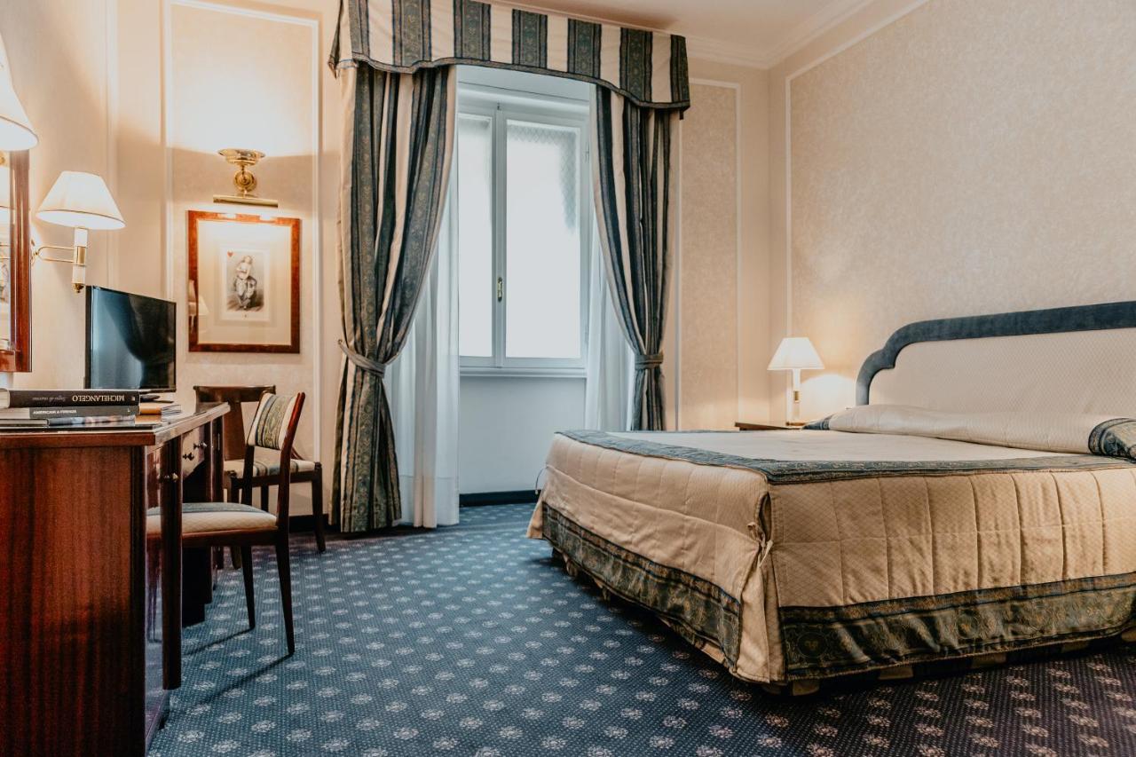 Hotel De La Ville Firenze Esterno foto