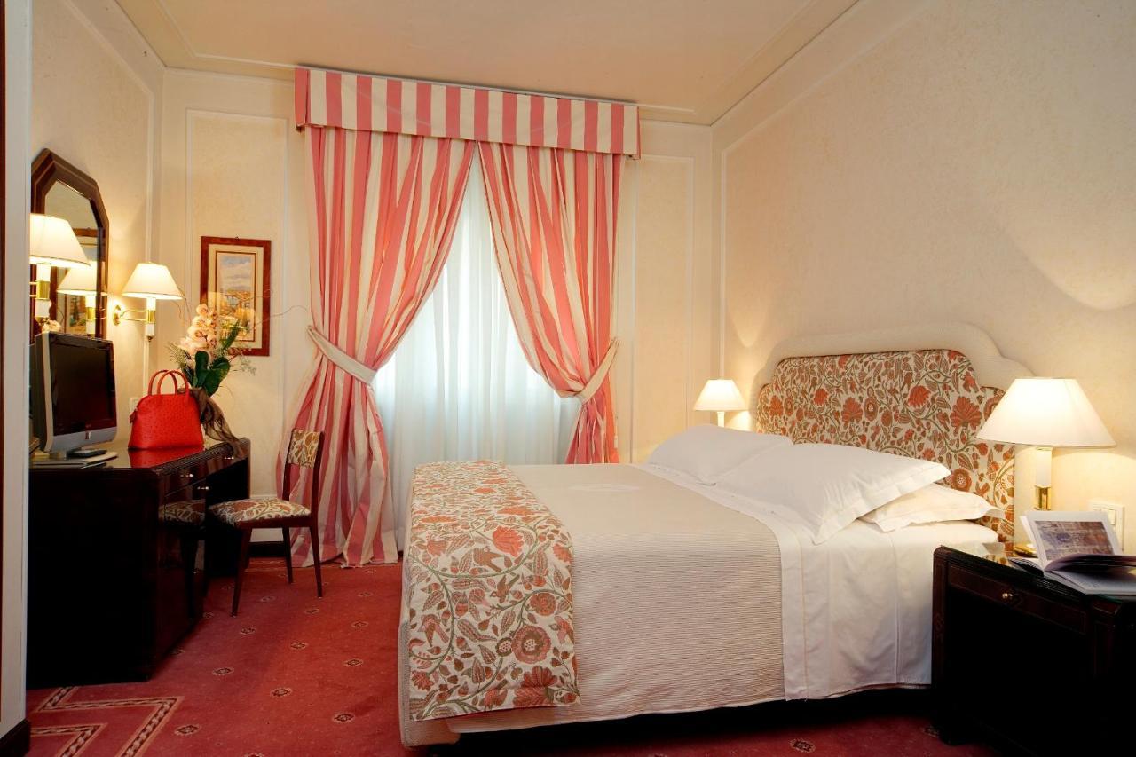 Hotel De La Ville Firenze Camera foto